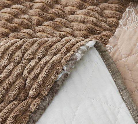 DaDa Bedding Dusty Rose Taupe Beige Brown Floral Cottage Patchwork Quilted Bedspread Set (JHW-866) by DaDa Bedding Collection