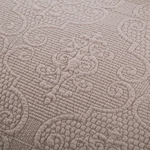 DaDa Bedding Neutral Taupe Beige Sandy Elegant Matelasse Cotton Quilted Bedspread Set (JHW-585) by DaDa Bedding Collection