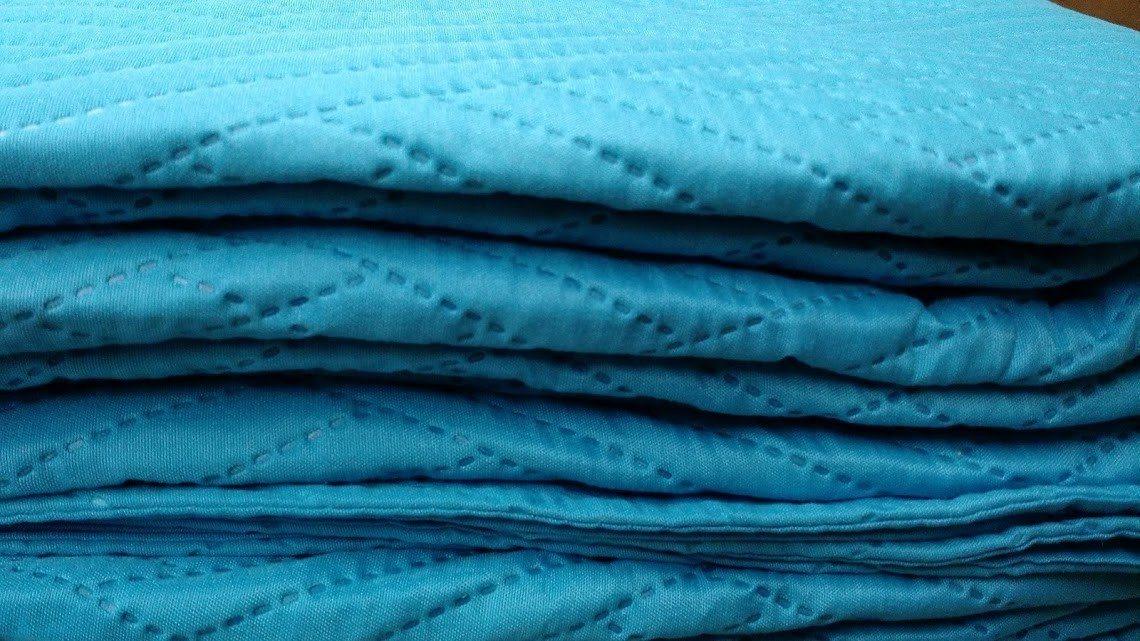  DaDa Bedding Collection DaDa Bedding Gentle Wave Turquoise Teal Blue Lagoon Lightweight Quilted Bedspread Set (LH3000) by DaDa Bedding Collection - Queen - Bonton