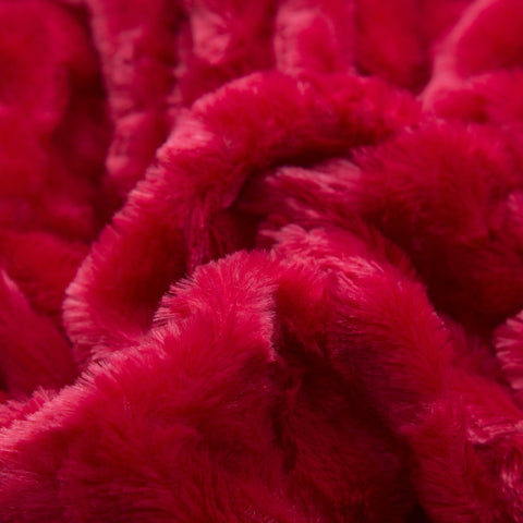 DaDa Bedding Luxury Romantic Red Lovely Hearts Dreamy Plush Faux Fur Throw Blanket (19) - DaDa Bedding Collection