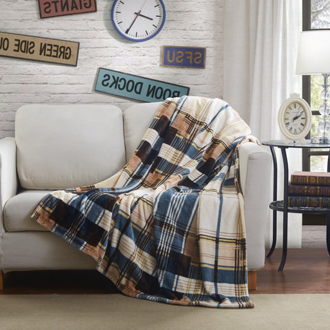 Tache Super Soft Winter Cabin Flannel Polyester Throw Blanket - DaDa Bedding Collection