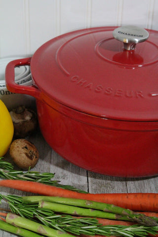 French Enameled Cast Iron Round Dutch Oven, 5.25-Quart, Red