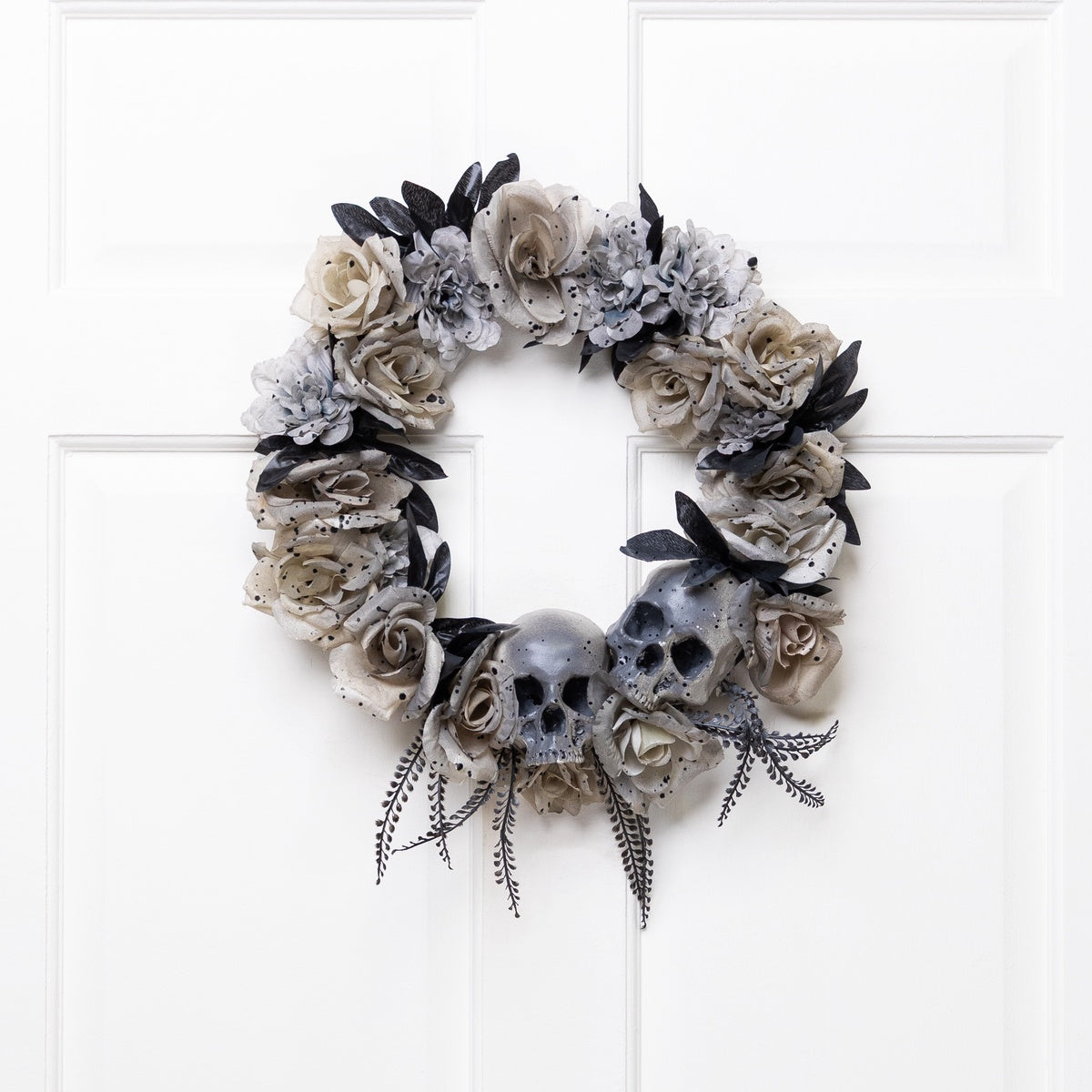  Northlight Double Skull and Gray Roses Halloween Wreath  16-Inch  Unlit - Default Title - Bonton