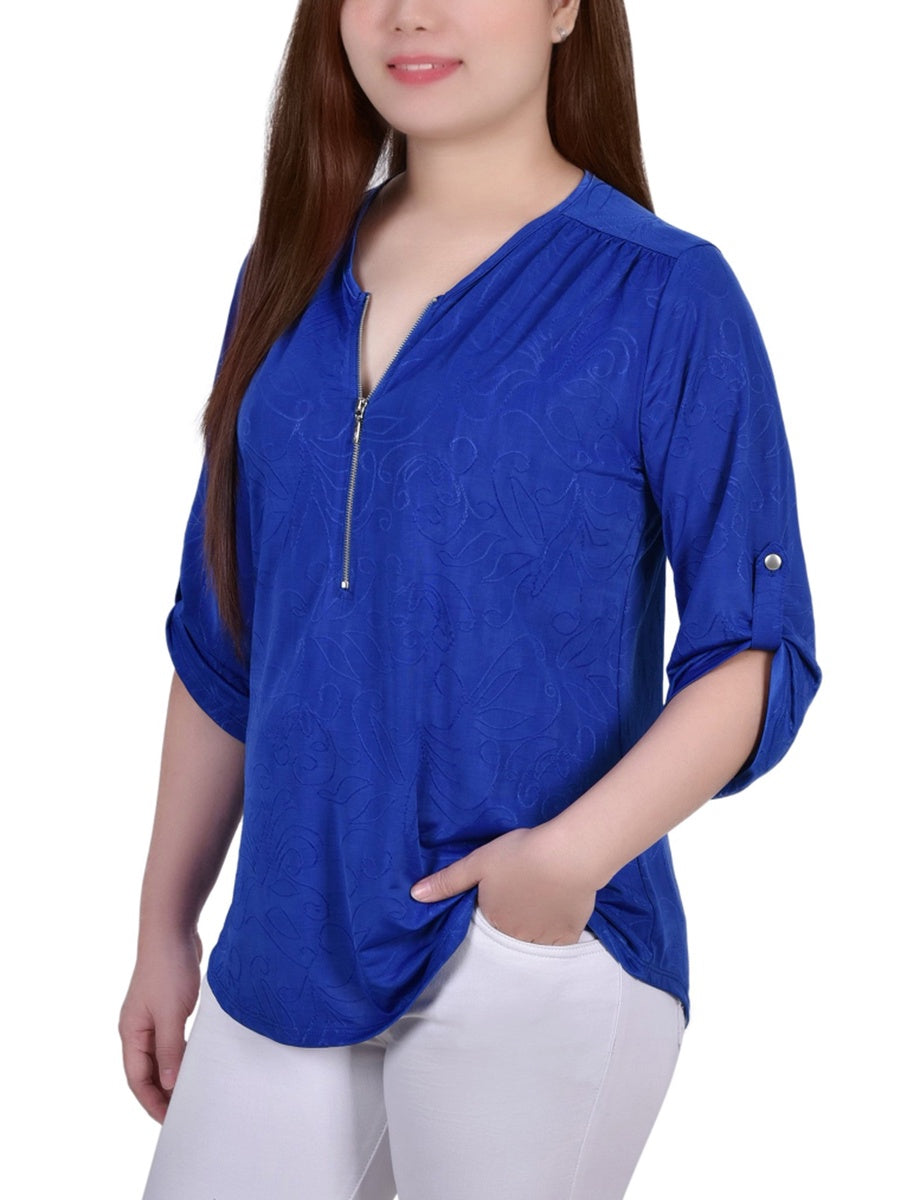  NY Collection 3/4 Roll Tab Zip Front Jacquard Knit Top - Red Sakadotduo - Bonton
