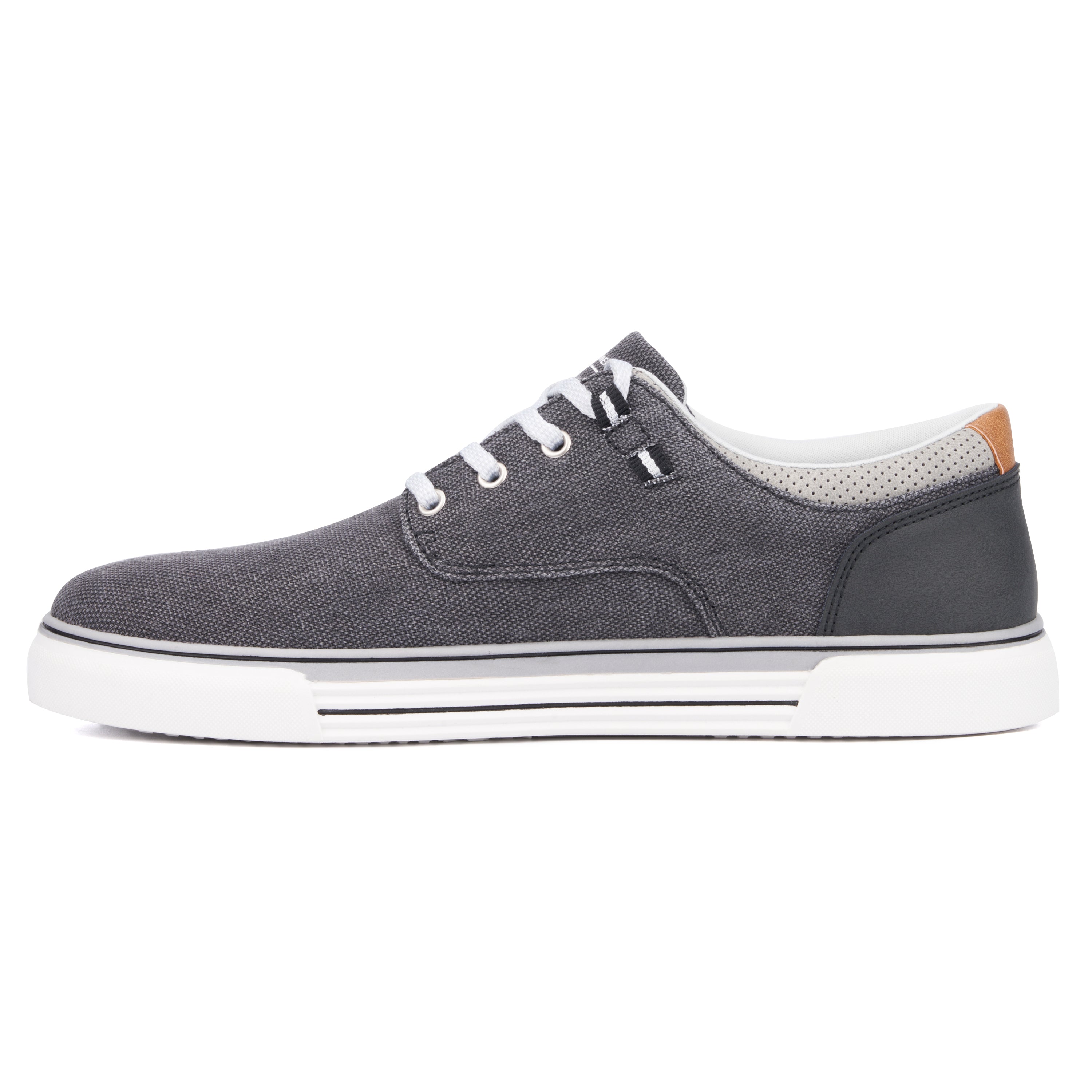  Reserved Footwear New York Men's Mason Low Top Sneakers - Black - Bonton