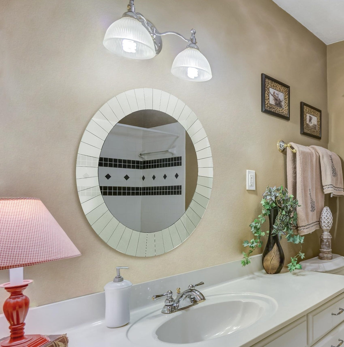  Daylight Round Accent Mirror - Default Title - Bonton