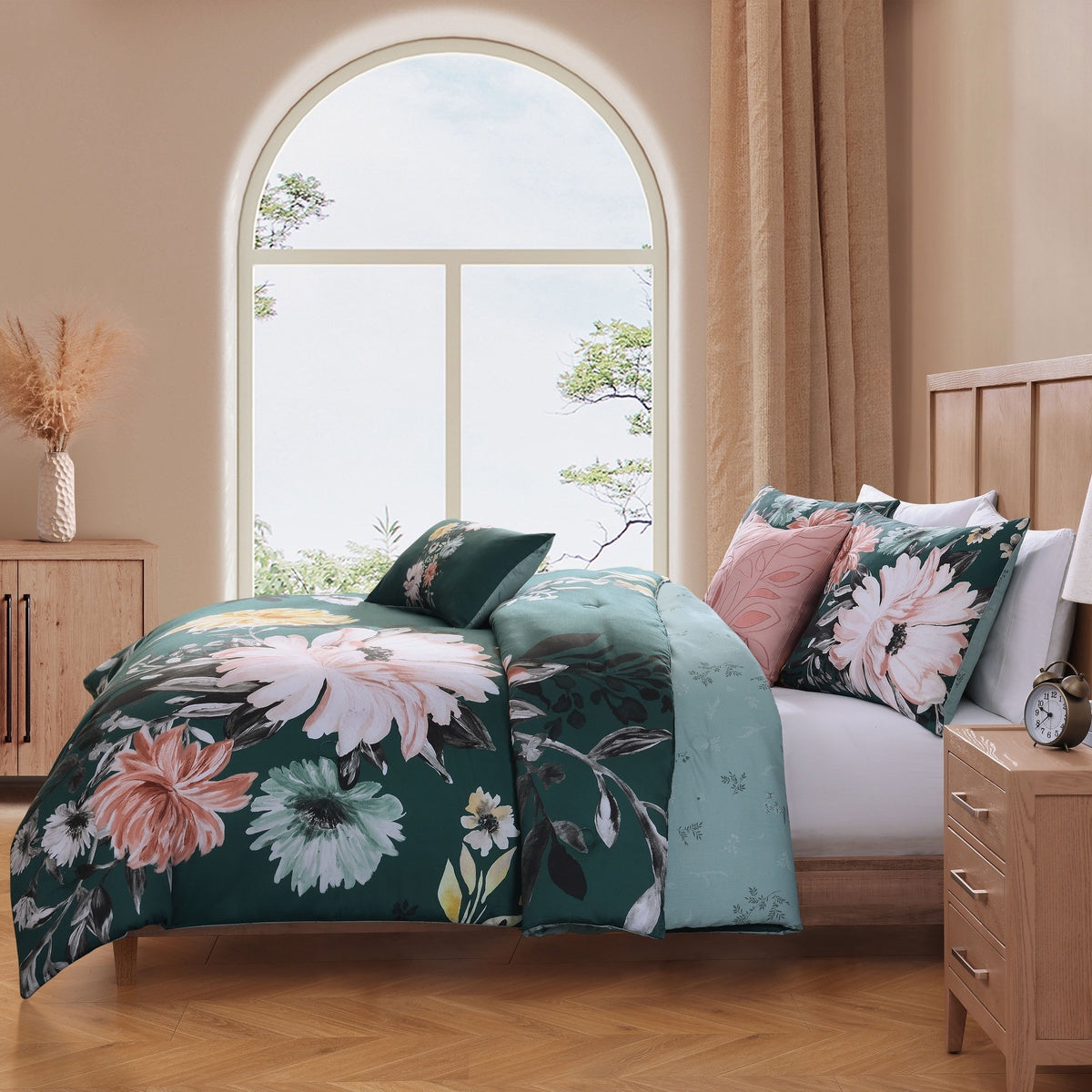  Bebejan Wild Flowers on Teal  5 Piece Reversible Comforter Set - QUEEN - Bonton