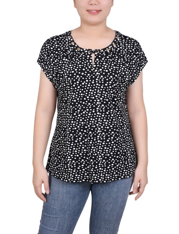 Extended Sleeve Top With Grommets