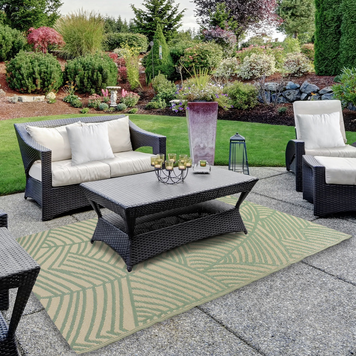  Northlight 4' X 6' Green and Beige Leaf Design Rectangular Outdoor Area Rug - Leaf - Bonton