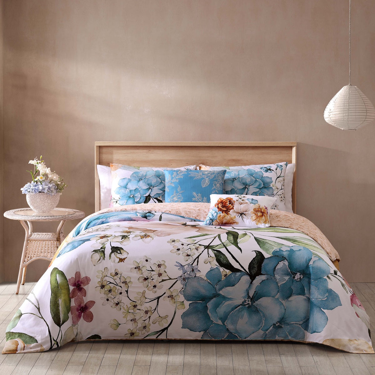  Bebejan Maia Blue 100% Cotton 5-Piece Reversible Comforter Set - QUEEN - Bonton