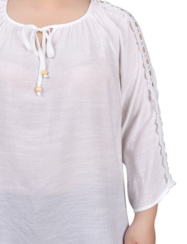 Plus Size 3/4 Sleeve Crochet Detail Blouse