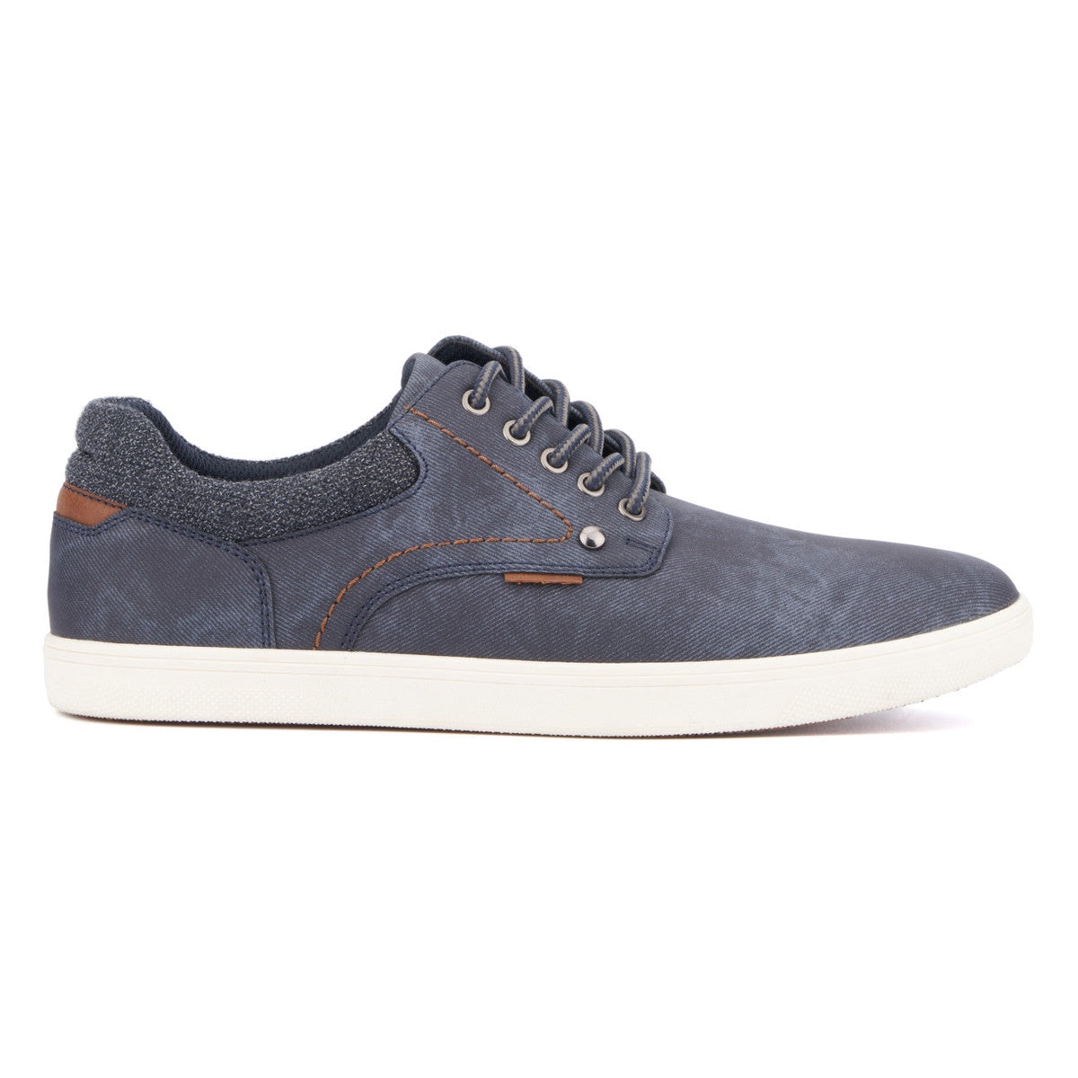  Reserved Footwear New York Reserved Footwear New York Men's Dan Low Top Sneakers - NAVY - Bonton