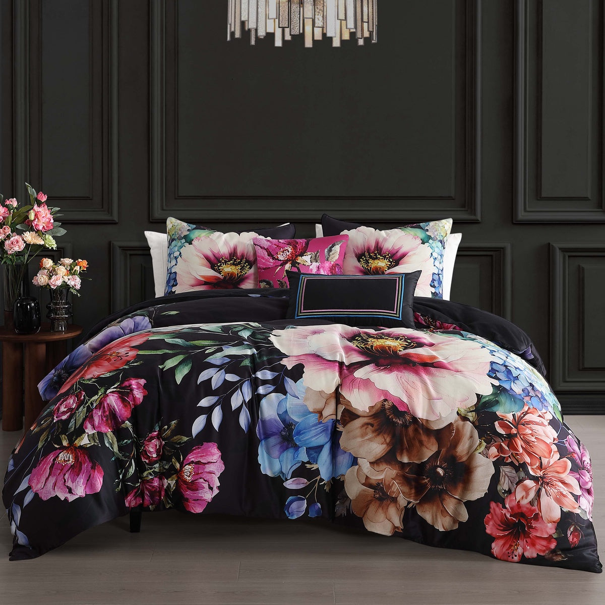  Bebejan Bebejan Black Night Poppies 5 Piece Reversible Comforter Set - QUEEN - Bonton