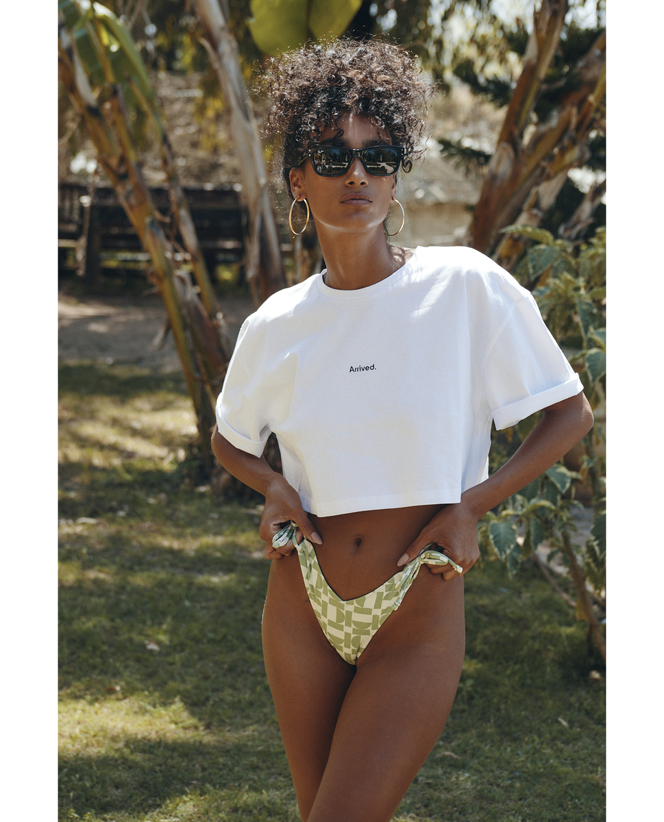  Gottex Beach Life Airport Cropped Cotton Graphic T-Shirt - White - Bonton