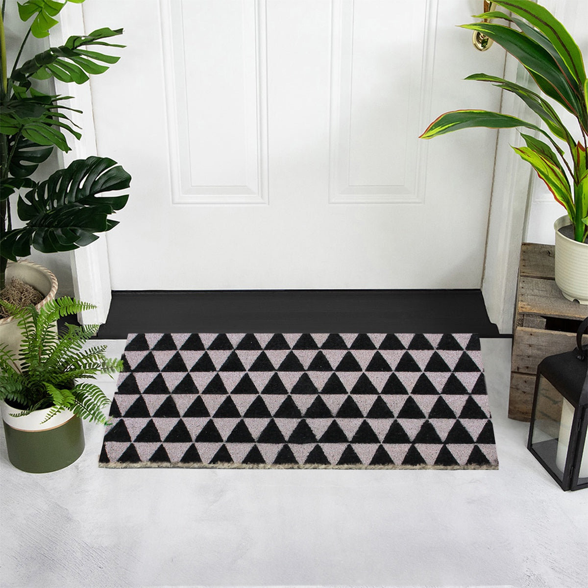  Northlight Black and Gray 3-Dimensional Triangle Print Doormat 17 X 29 - Default Title - Bonton