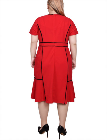 Plus Size Short Sleeve Piped Detail Dress