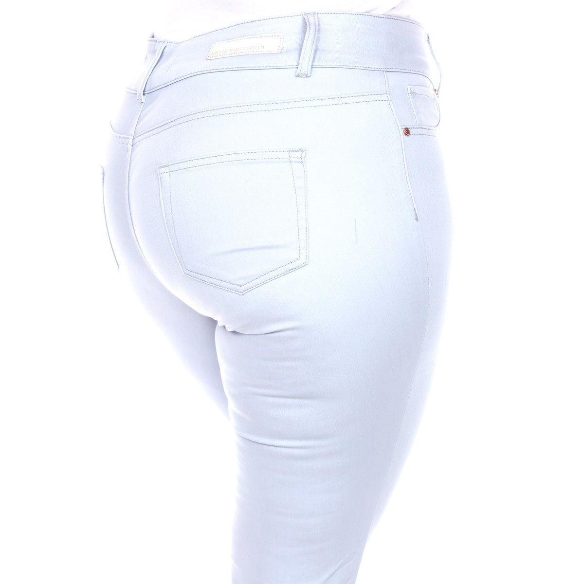  White Mark Plus Size Capri Jeans - 18 - Bonton