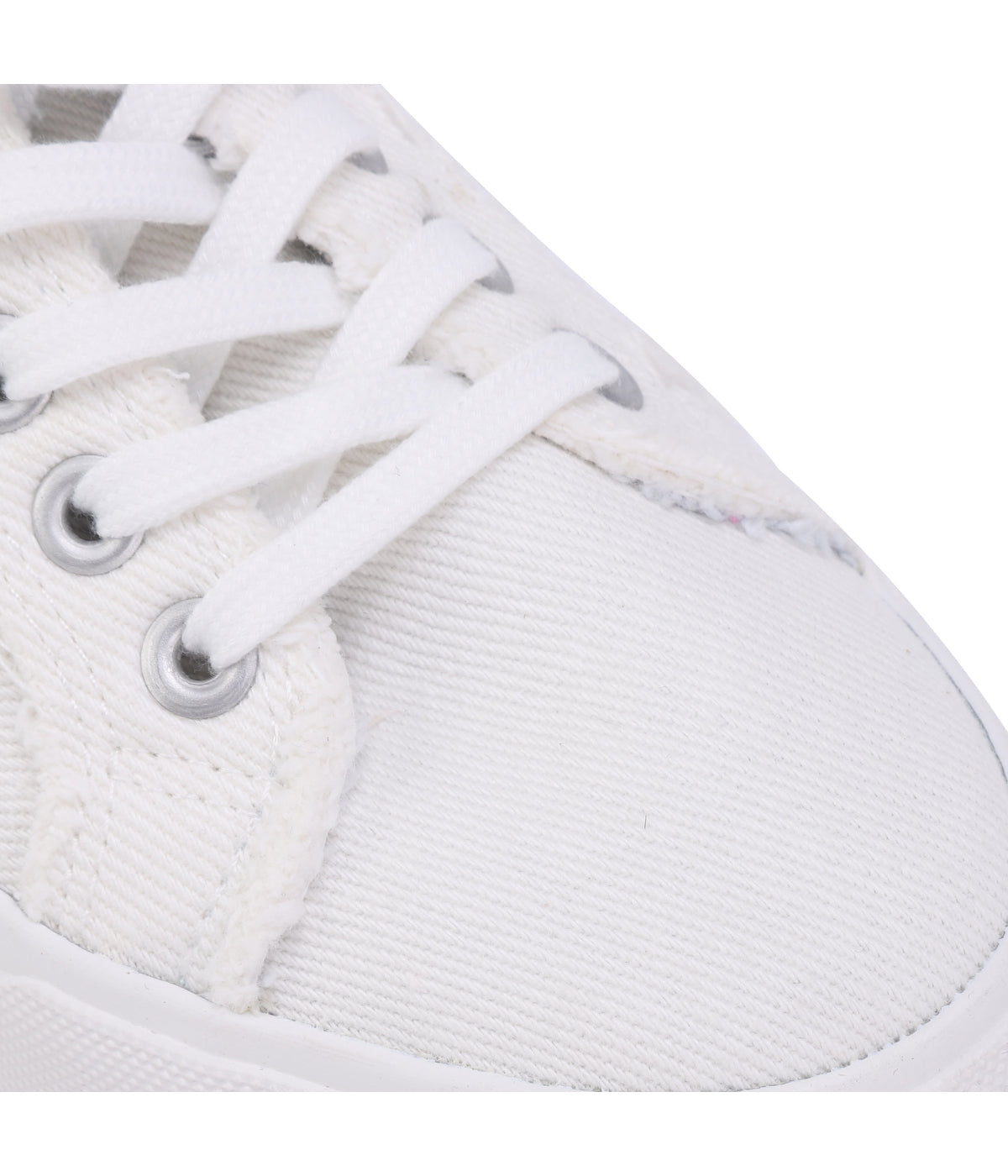  Lamo Vita II Fashion Sneakers - Washed White - Bonton