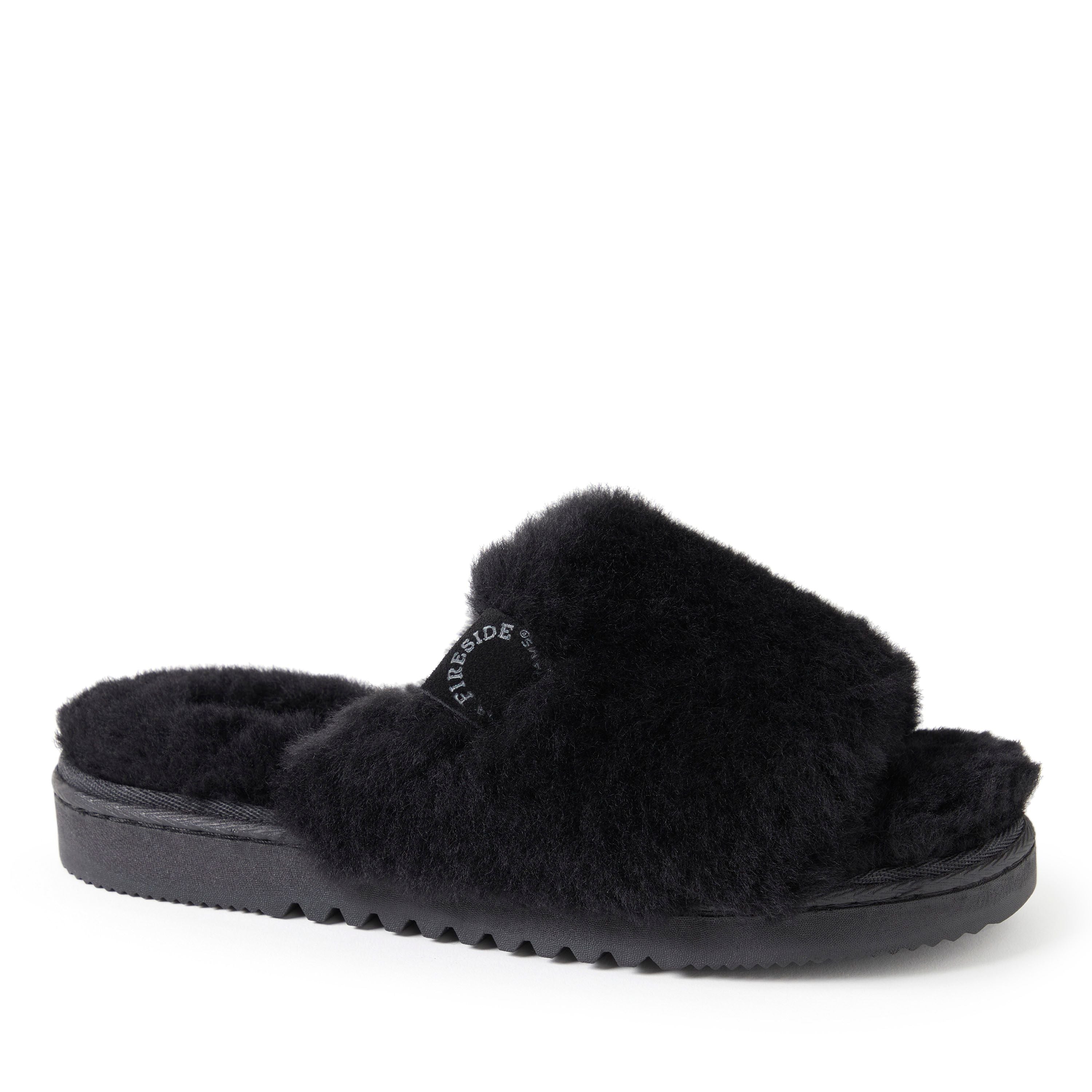  Dearfoams Fireside by Women's Cairns Shearling Easy On/Off Slide Sandal Slipper - Black - Bonton