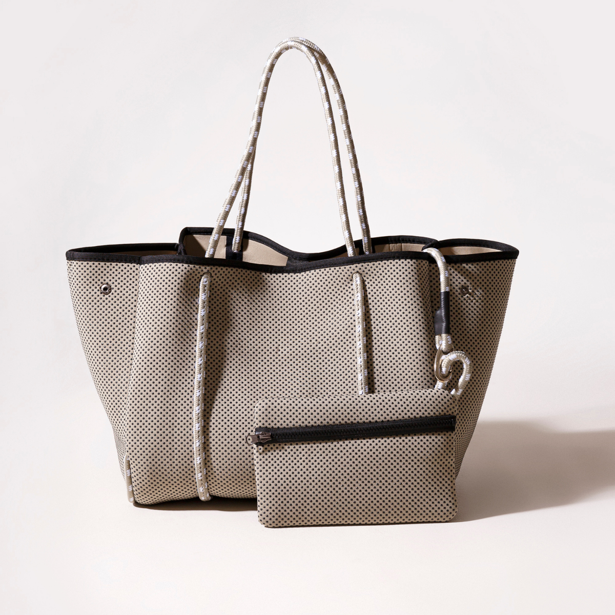  Pop Ups Brand Everyday Tote Dotted Taupe - Default Title - Bonton