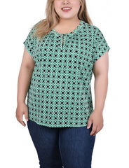 Plus Size Extended Sleeve Top With Grommets