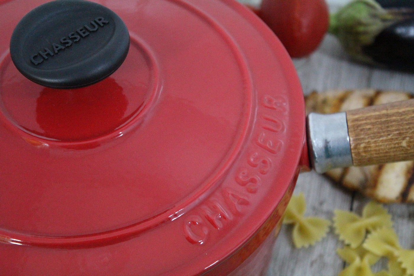  Chasseur Red French Enameled Cast Iron Saucepan With Lid and Wooden Handle (CI_3483), 2.5-Quart - Red - Bonton