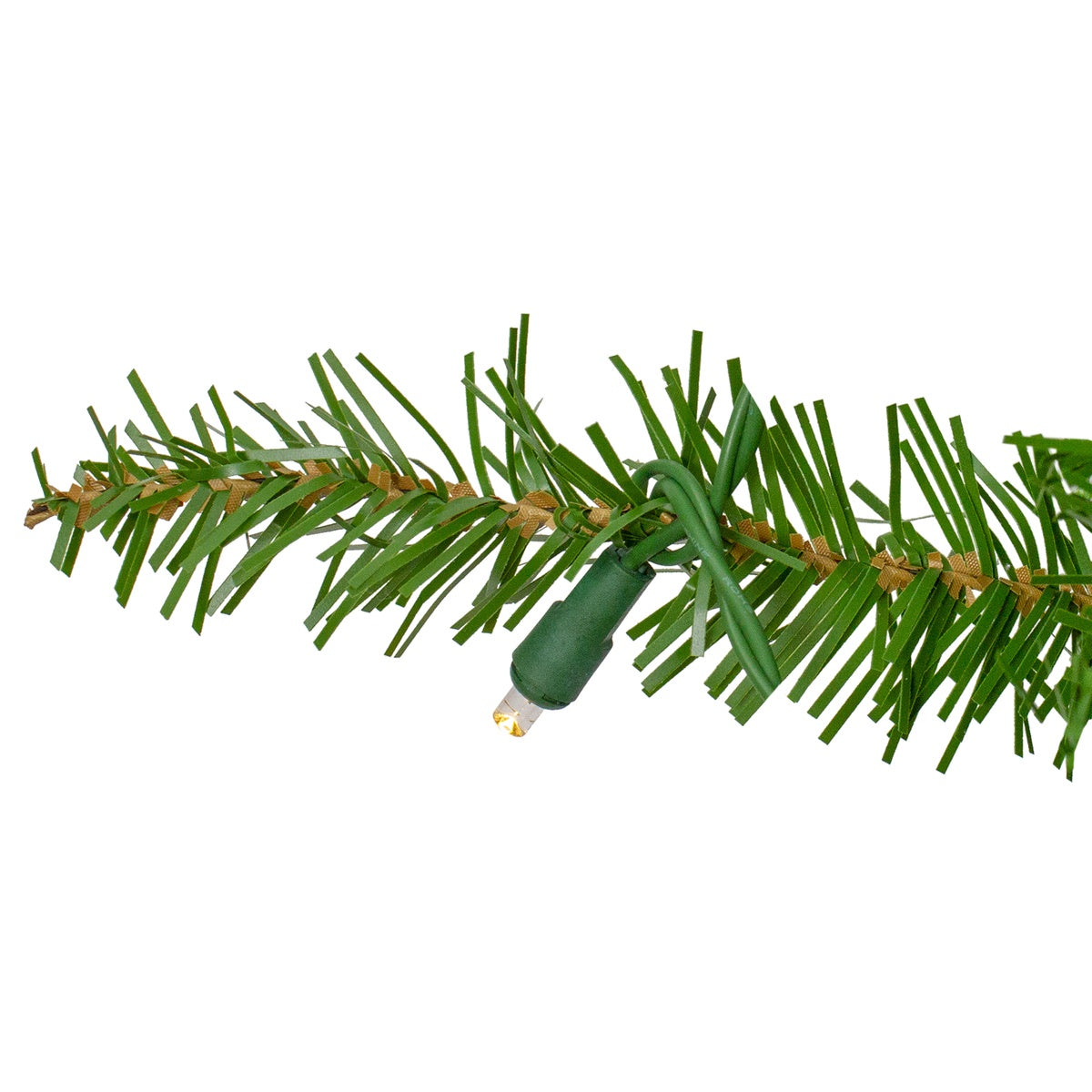  Northlight Pre-Lit Northern Pine Artificial Christmas Wreath - 36