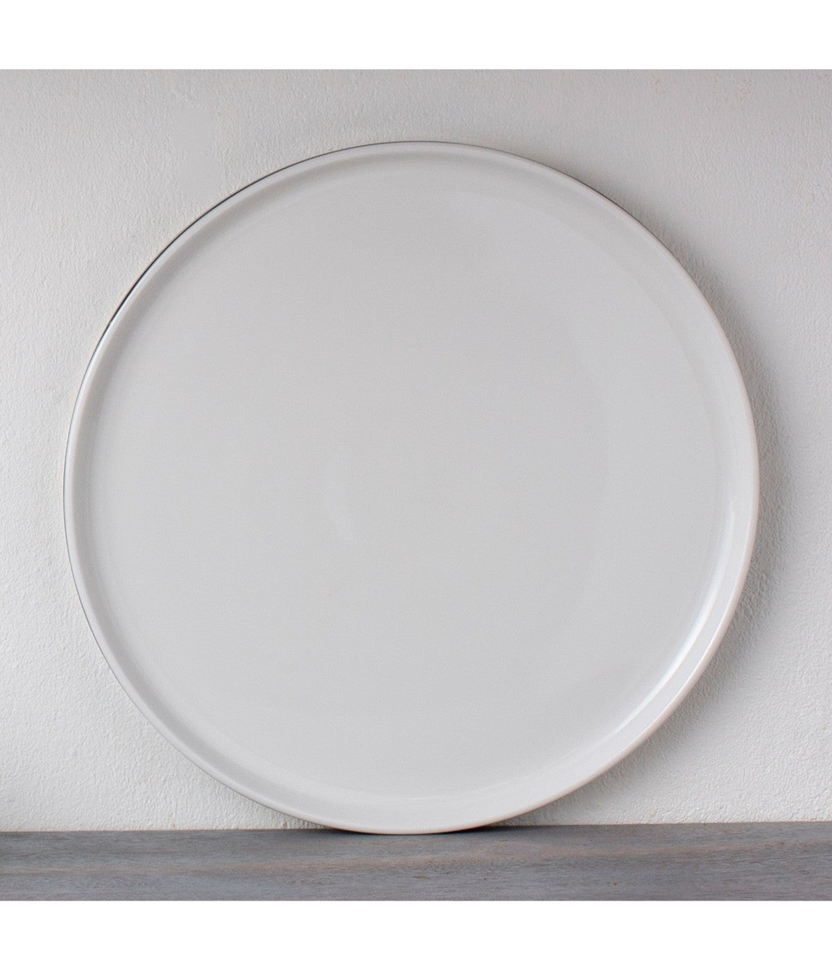  Noritake ColorStax Ombre Stax Round Platter - Jet - Bonton