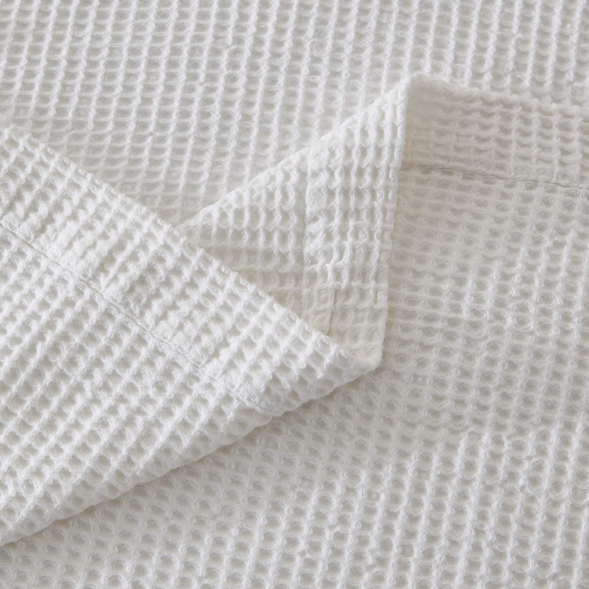  Patina Vie Maison Patina Vie Maison Pre-Washed Microfiber Ultra-Soft Solid Bed Sheet Set - Twin - Bonton