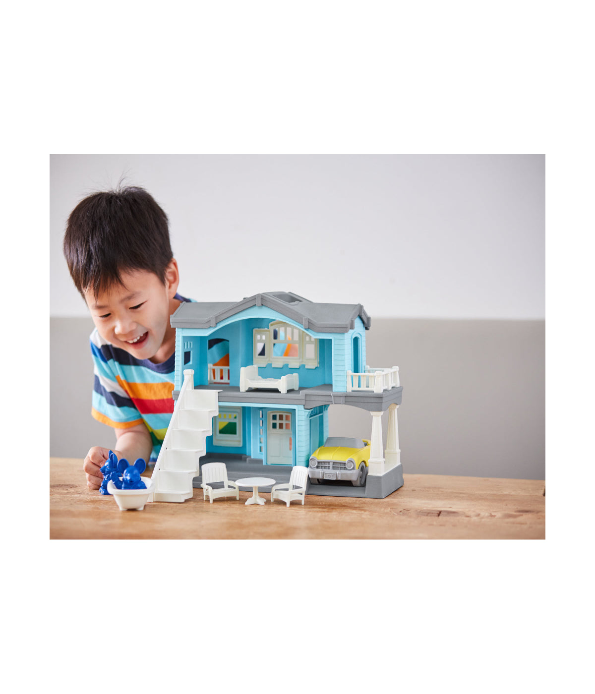  House Playset Multi - Multi - Bonton