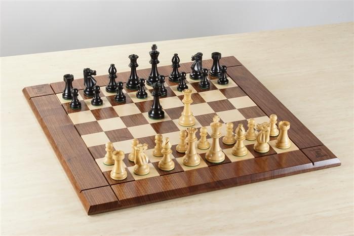  Chess House Heirloom Club Chess Set by Chess House - Default Title - Bonton