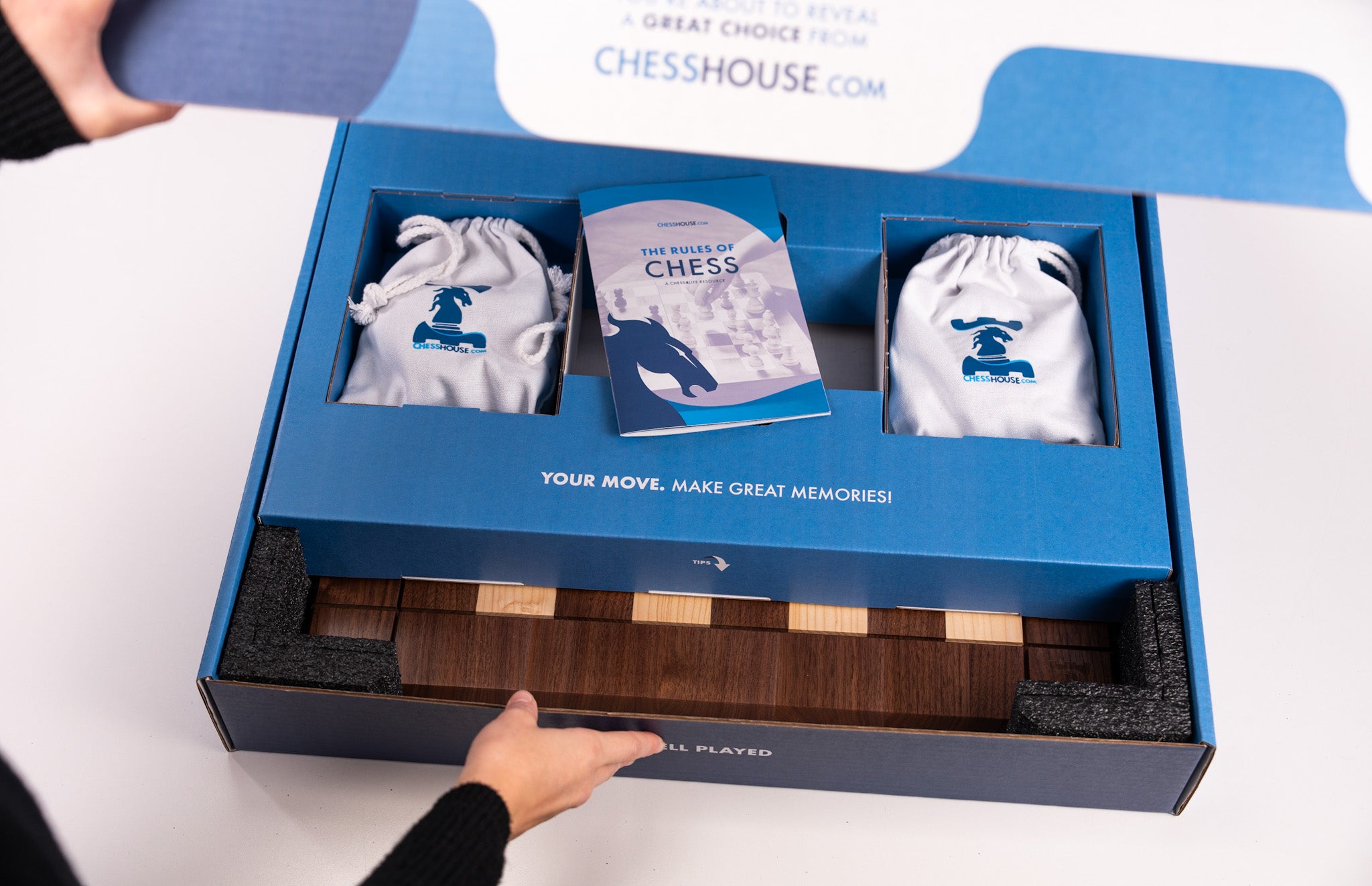 Chess House Heirloom Club Chess Set by Chess House - Default Title - Bonton