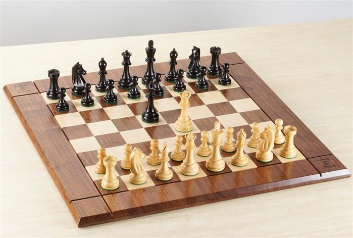  Chess House Heirloom Scout Chess Set by Chess House - Default Title - Bonton