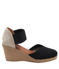 Anouka Wedge Sandal