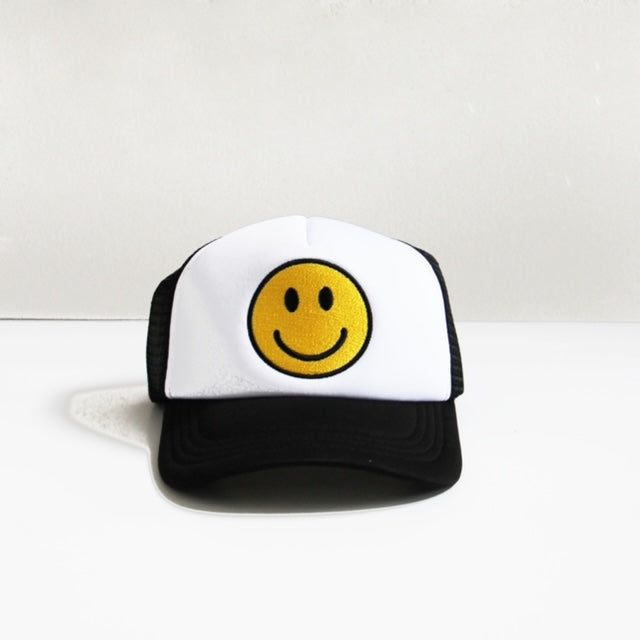  Lemonbella Eisley Smile Trucker Hat Black - WHITE WITH BLACK - Bonton