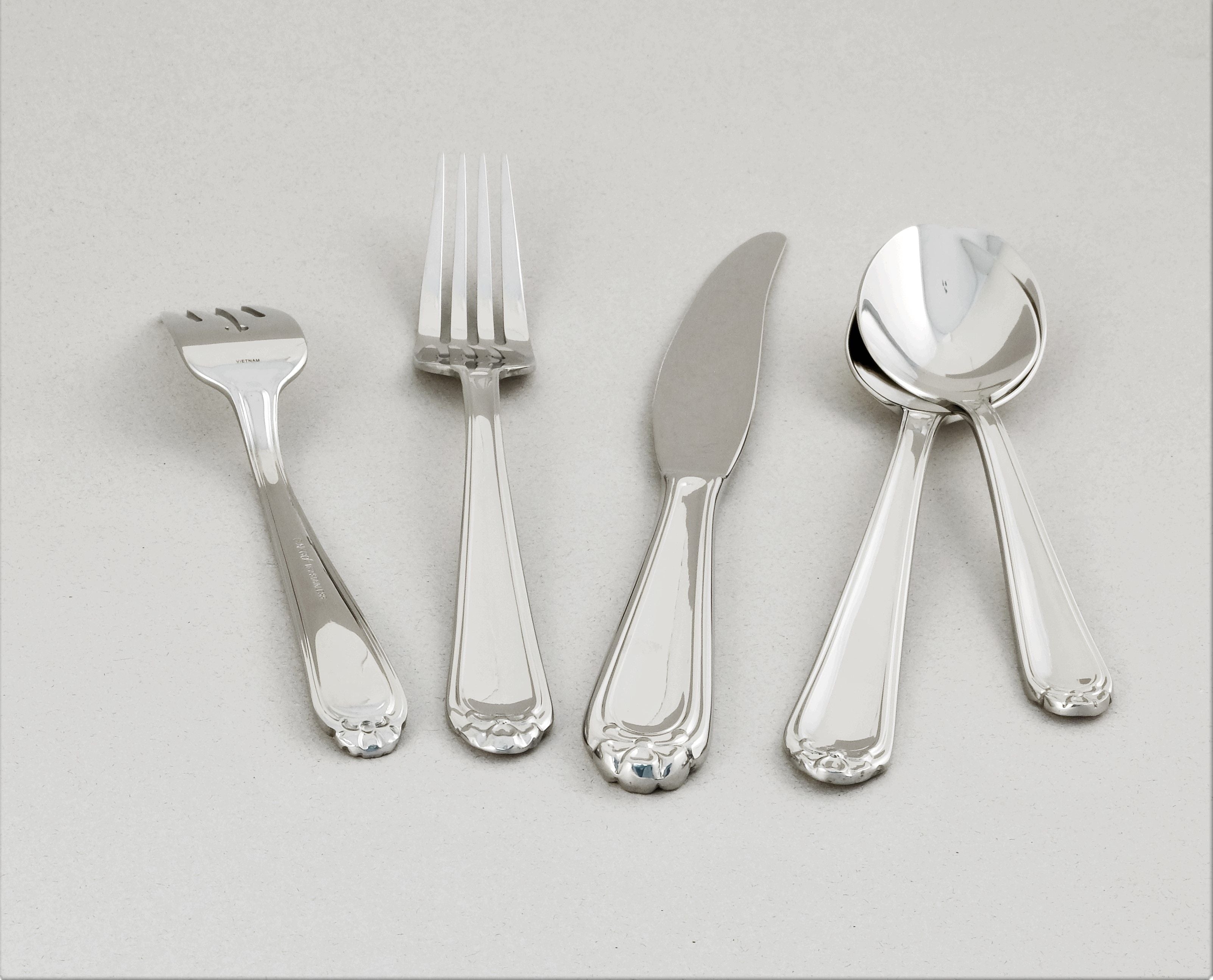  Ginkgo Bonnie Stainless Steel Flatware 42 Piece Set - Mirror Stainless Steel - Bonton