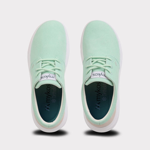 Lake Women's Lace-Up Sneaker