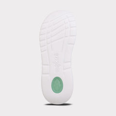 Lake Women's Lace-Up Sneaker
