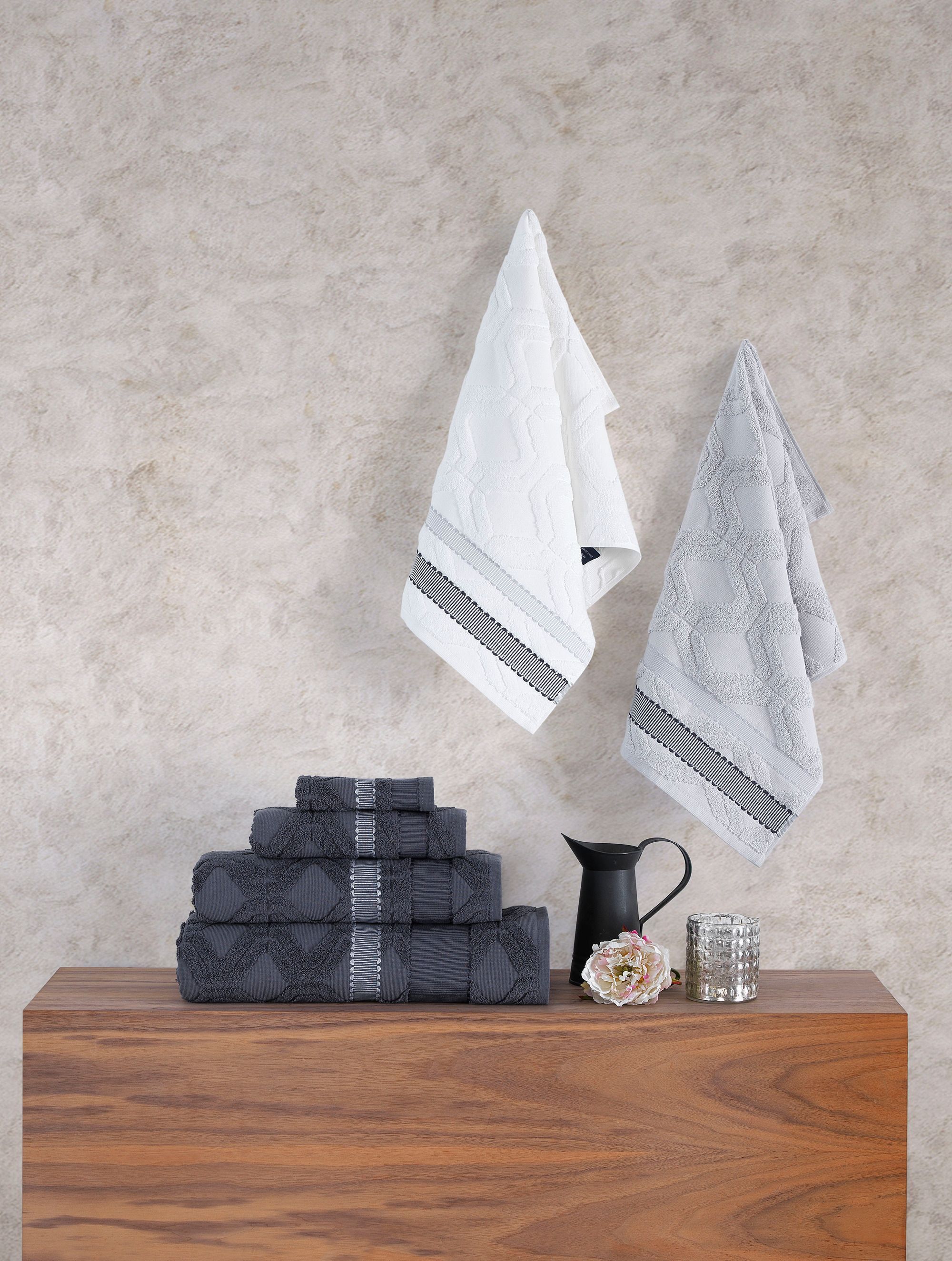  Brooks Brothers Large Square Bath Towel - Anthracite - Bonton