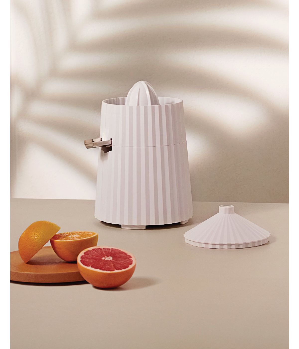  Alessi Plisse Citrus Juicer - White - Bonton