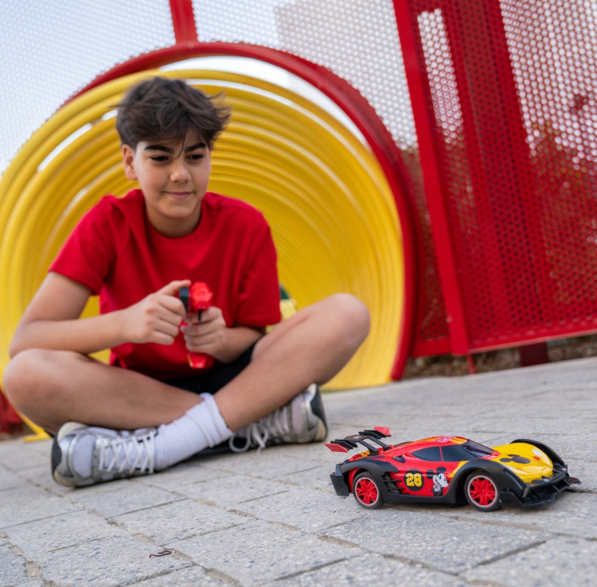  HobbyTron Mickey Mouse 2.4GHz Electric Full Function Rc Racing RC Car - Default Title - Bonton