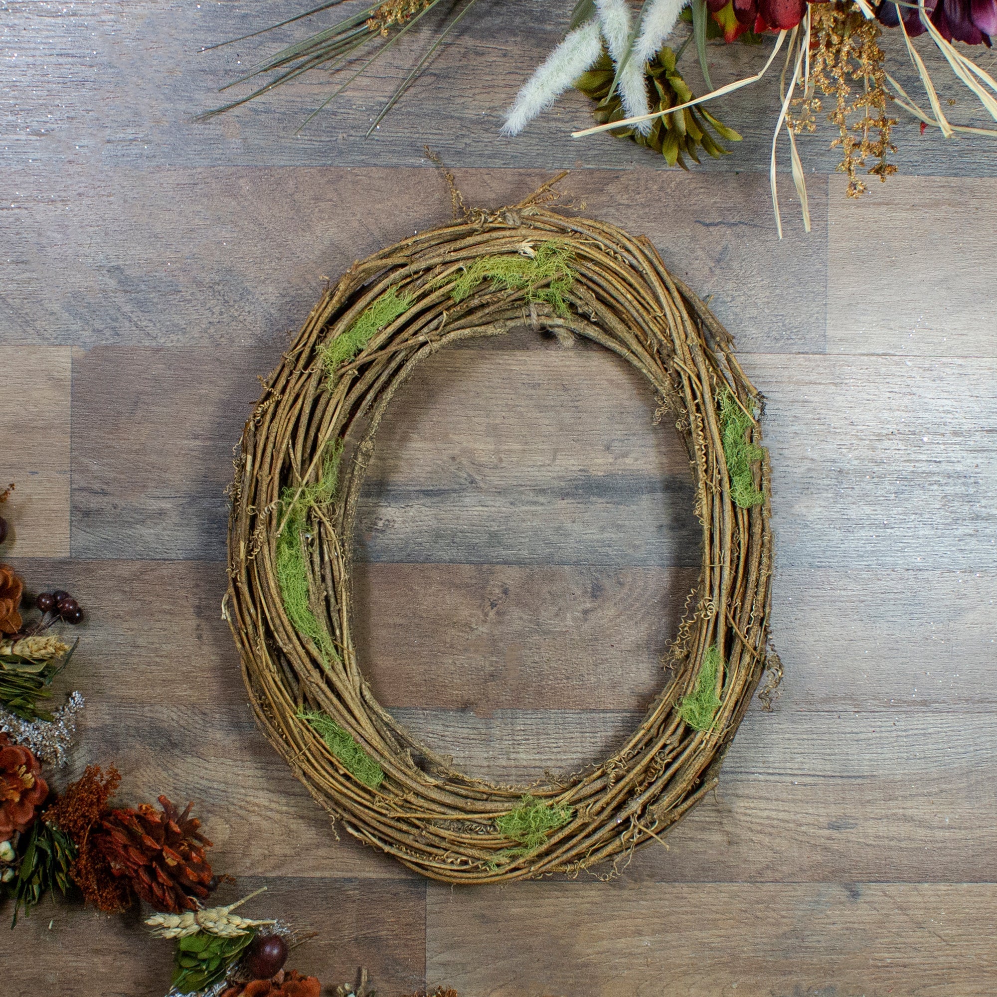  NorthLight Natural Grapevine & Twig Oval Spring Wreath with Moss 15.5