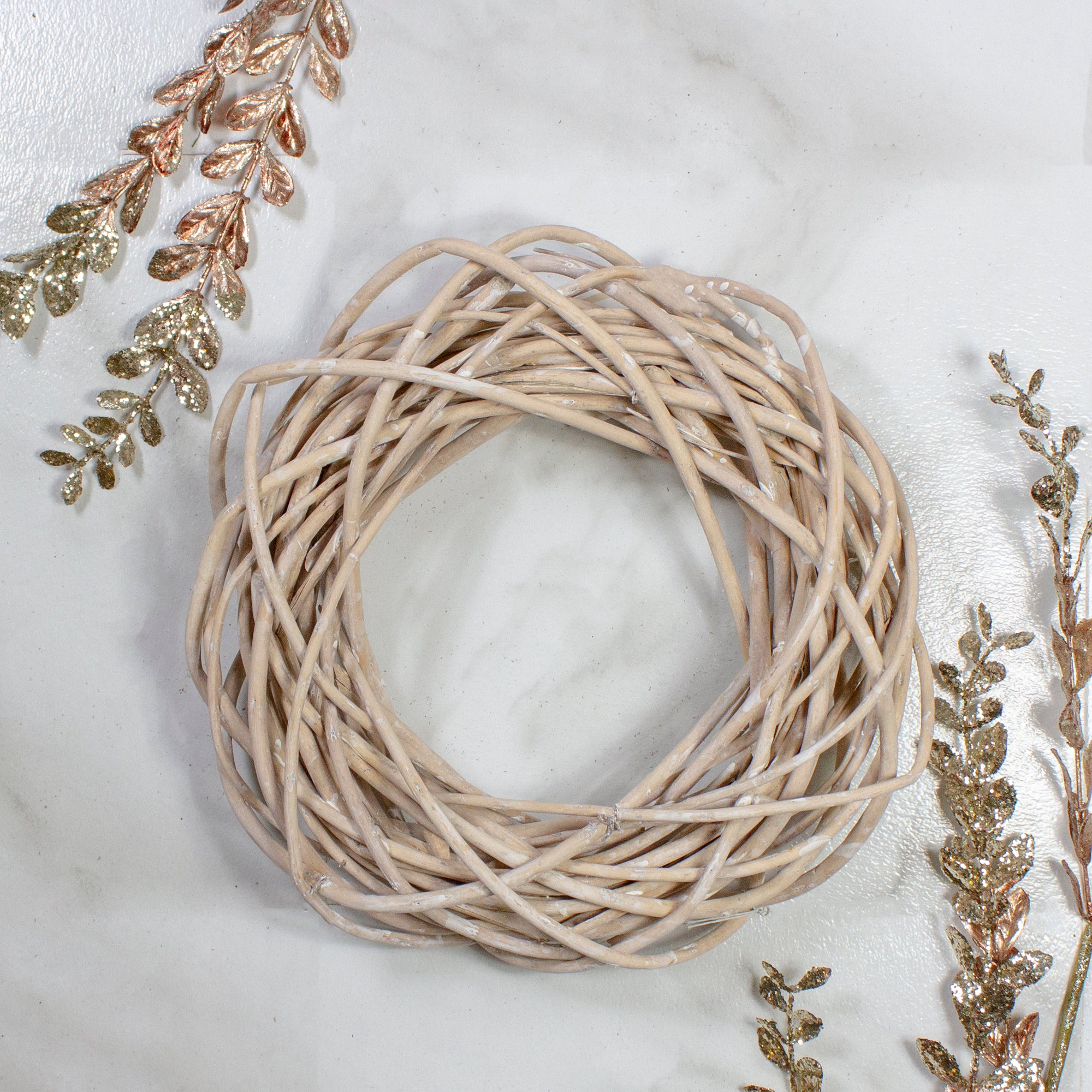 Northlight Natural Weeping Willow Spring Twig Wreath - 12