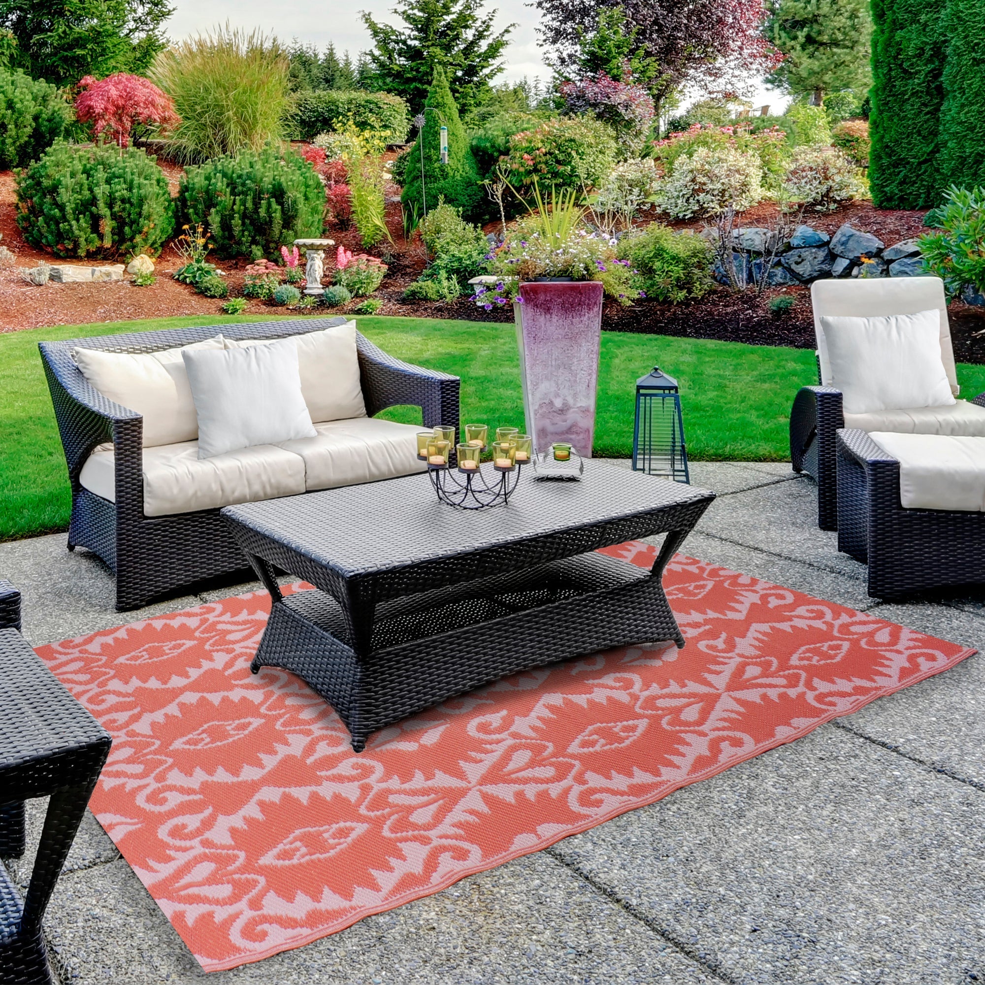  4' x 6' Pink Abstract Pattern Rectangular Outdoor Area Rug - Pink - Bonton