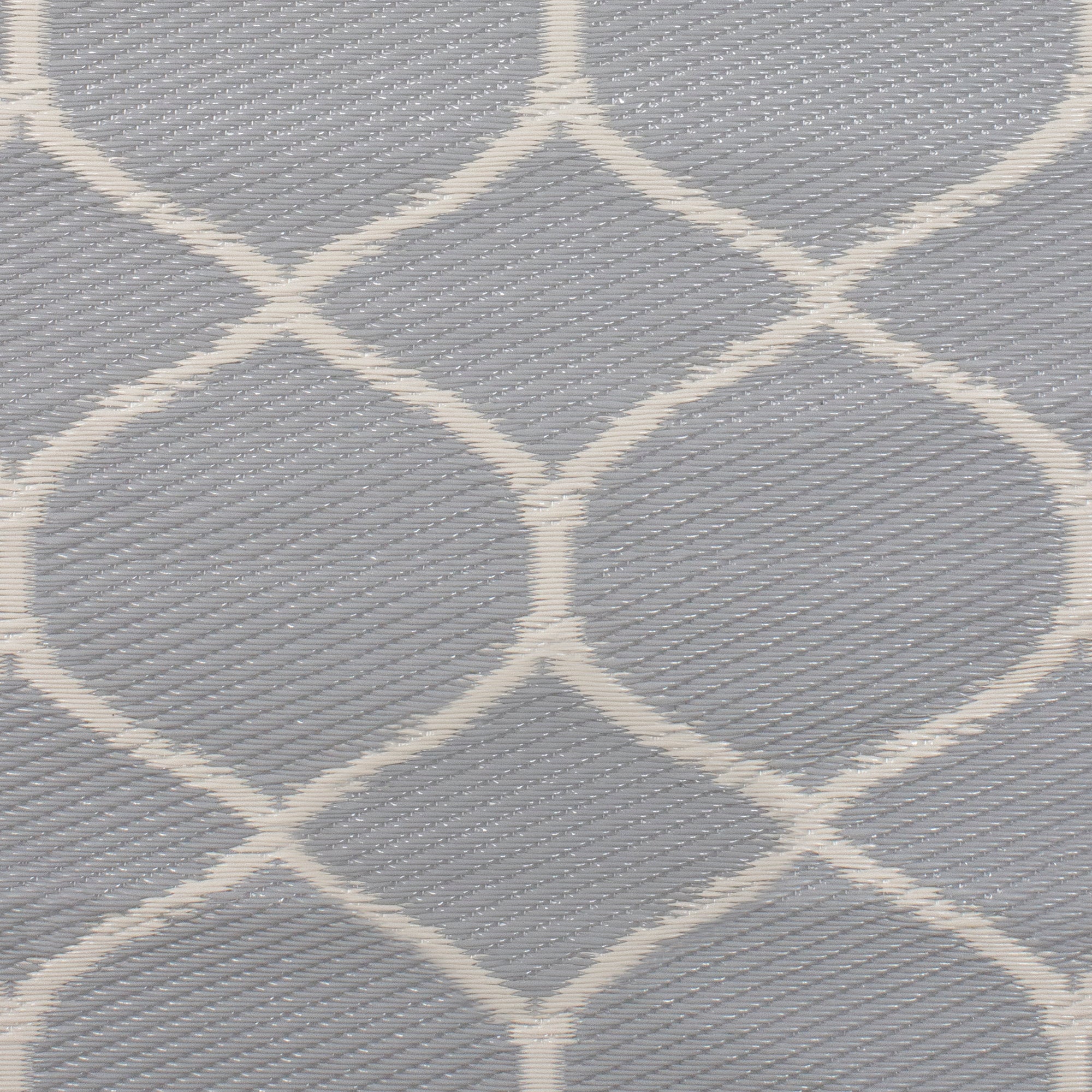  Northlight 4' X 6' Gray and Beige Honeycomb Pattern Rectangular Outdoor Area Rug - Honeycomb - Bonton