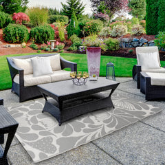 4' X 6' Gray and Off White Floral Rectangular Outdoor Area Rug