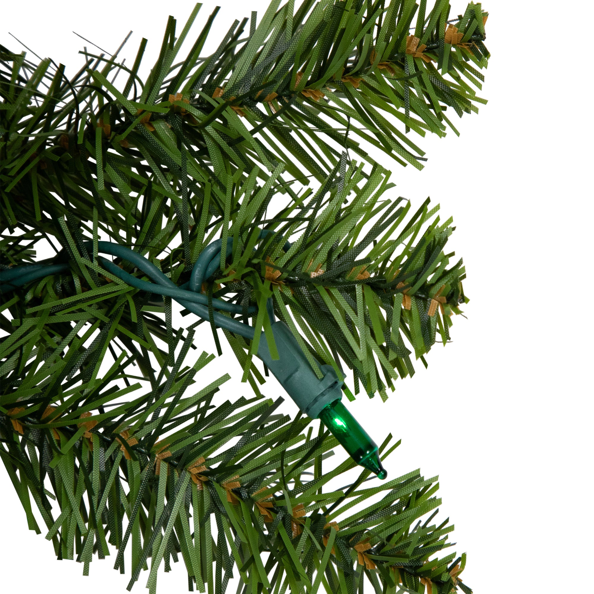  Northlight Pre-Lit Canadian Pine Artificial Christmas Wreath - 36