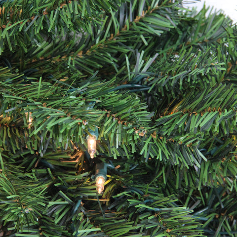 Pre-Lit Canadian Pine Artificial Christmas Teardrop Door Swag - 42" - Clear Lights