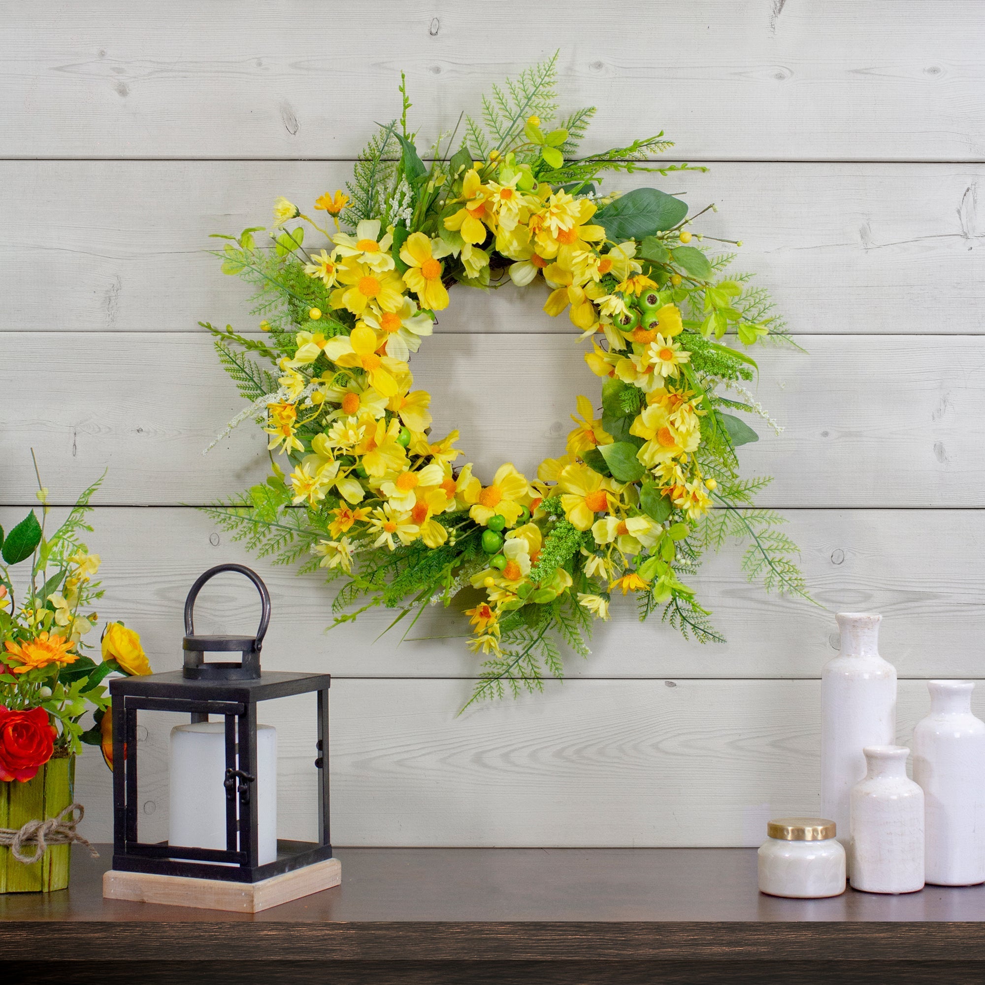  Daisy & Berry Floral Spring Wreath 23