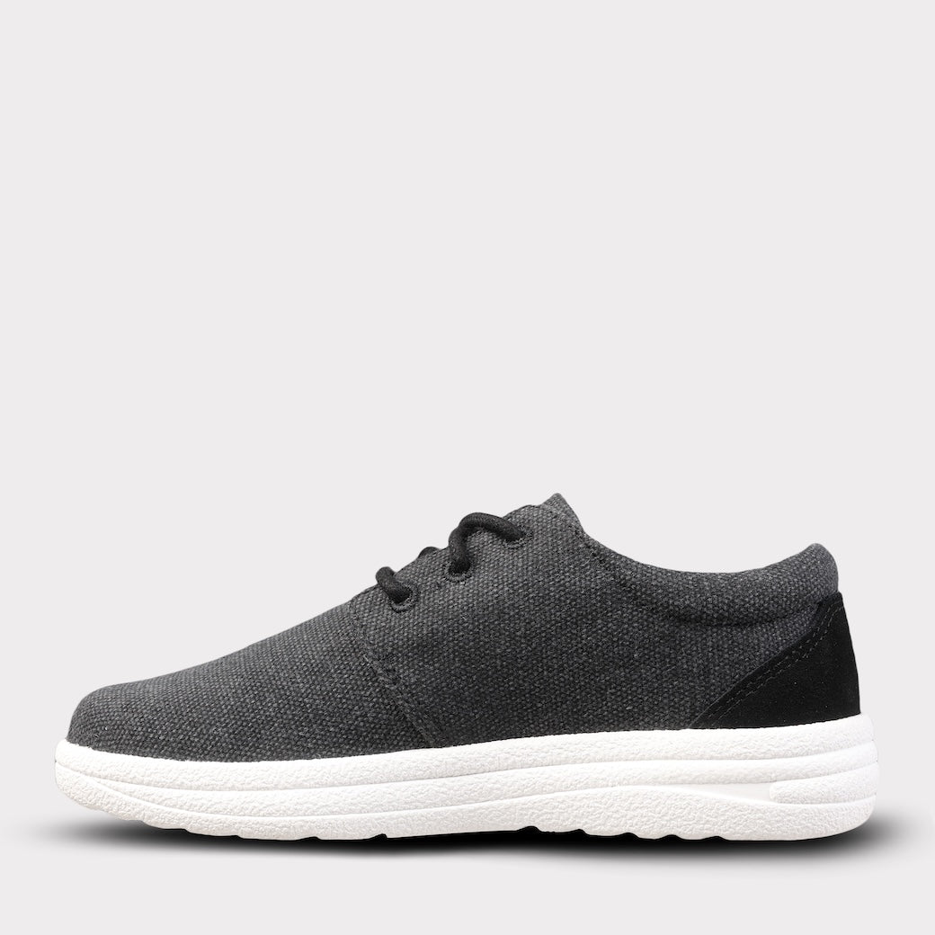 Mykos Palmer Kids Lace-Up Sneaker - Black - Bonton